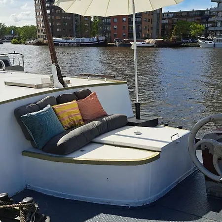 Authentiek Schip Op 14 Minuten Vanaf Amsterdam