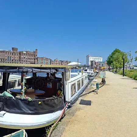 Authentiek Schip Op 14 Minuten Vanaf Amsterdam 4* Wormerveer
