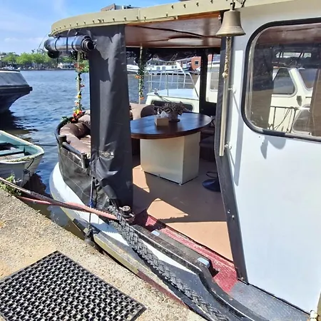 Authentiek Schip Op 14 Minuten Vanaf Amsterdam Bed & Breakfast 4*